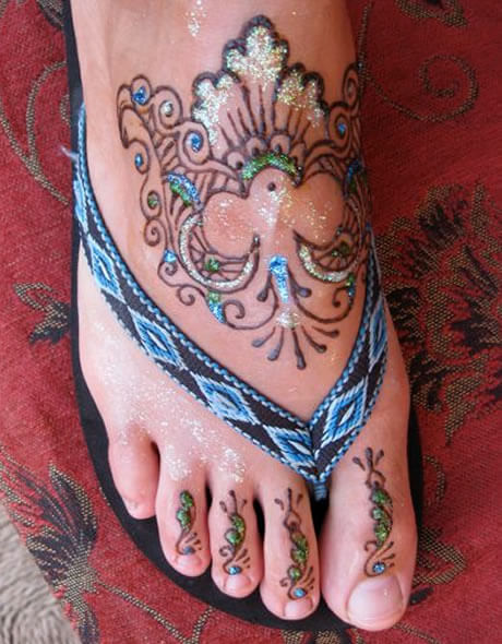 Henna with Glitter and Gilding